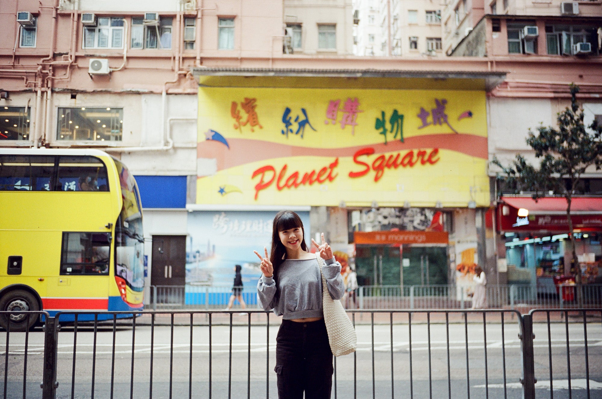 慢曝T5SWF5207 ECN-2 暖色電影彩色菲林 Warm Tone Color Motion Picture film 感光度Iso: 250-320 (DX Coded iso200)