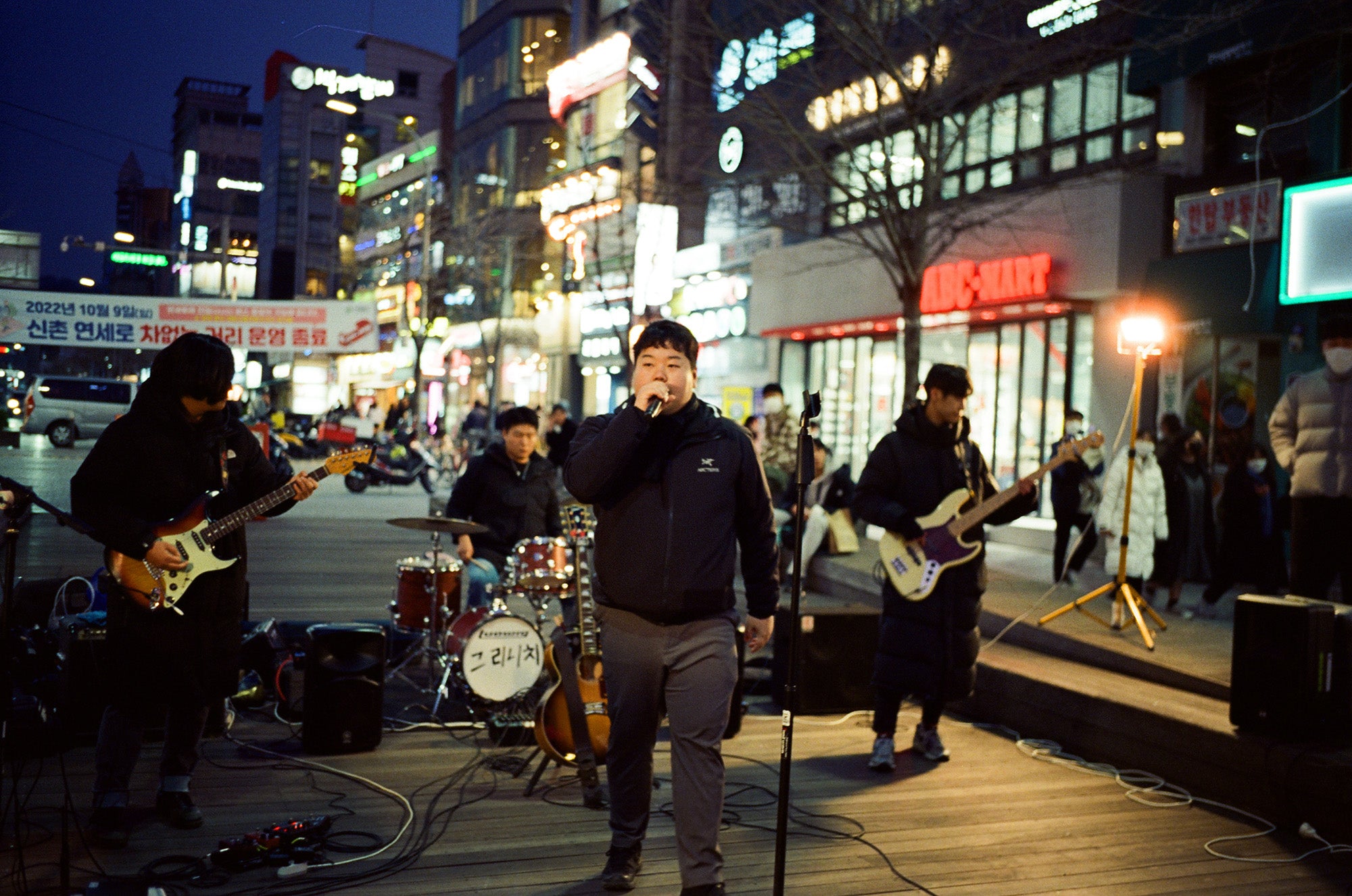 慢曝T5SWF5219 ECN-2 冷色電影彩色菲林 Cool Tone Color Motion Picture film 感光度Iso: 400-640 (DX Coded iso400)