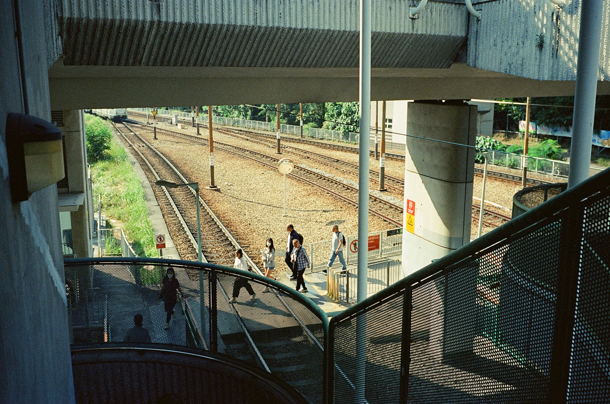 慢曝T5SWF5219 ECN-2 冷色電影彩色菲林 Cool Tone Color Motion Picture film 感光度Iso: 400-640 (DX Coded iso400)