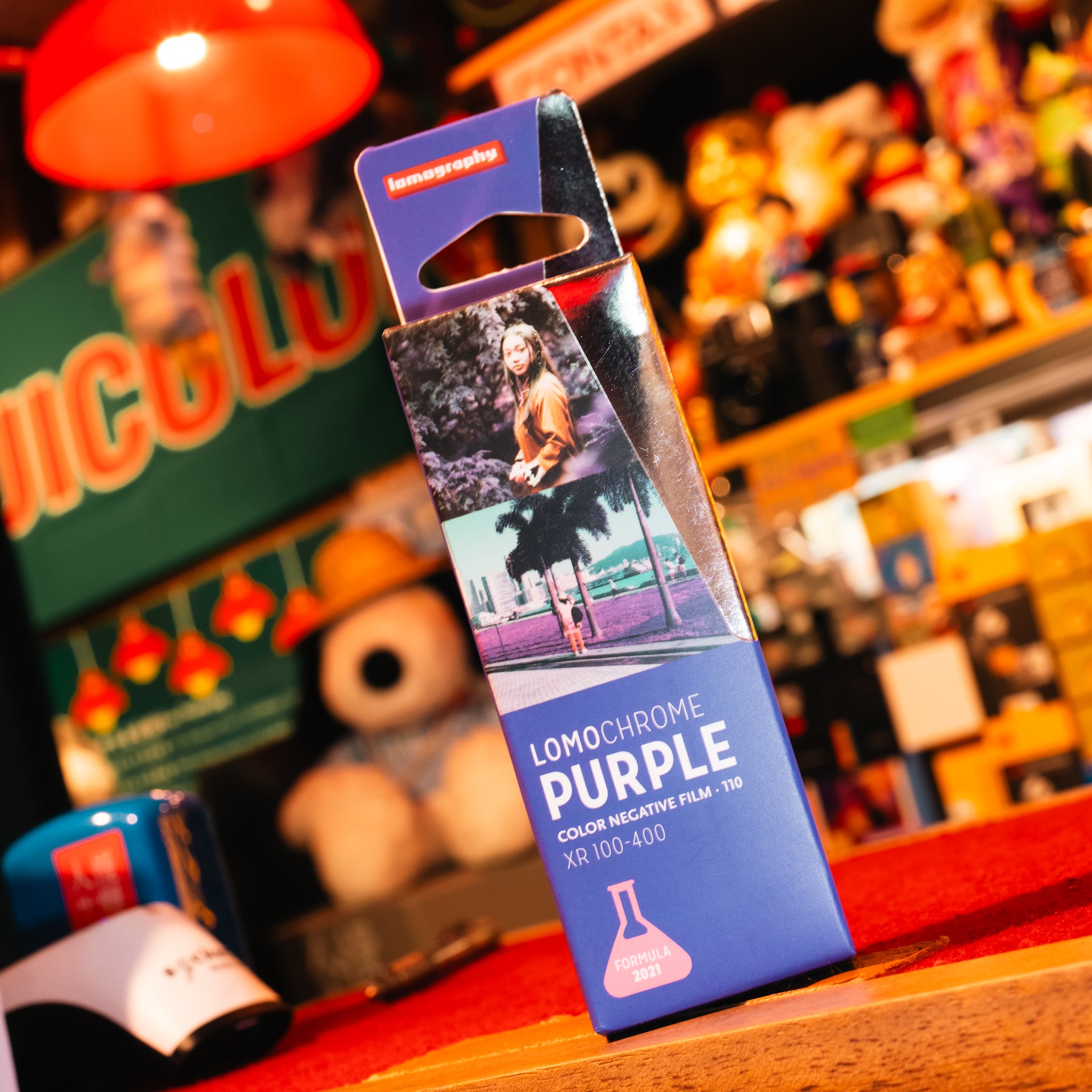 Lomo Lomography LomoChrome Purple ISO 100–400 110 Film紫調負片