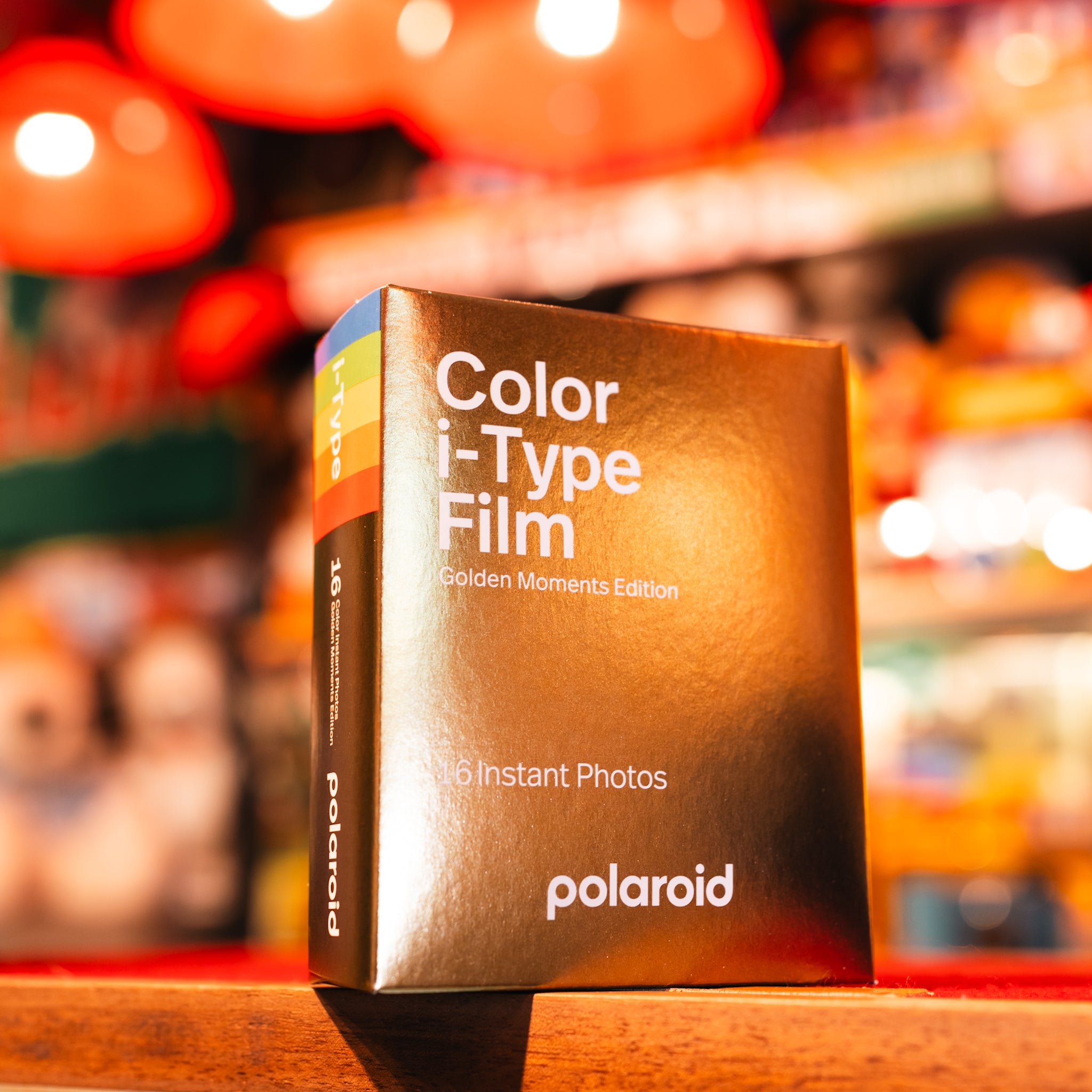 寶麗來Polaroid Color i-Type Film Golden Moments Edition 金色邊框彩色即影即有相紙 16 Instant Photos 16張 (適用於I-Type 相機camera ONLY)