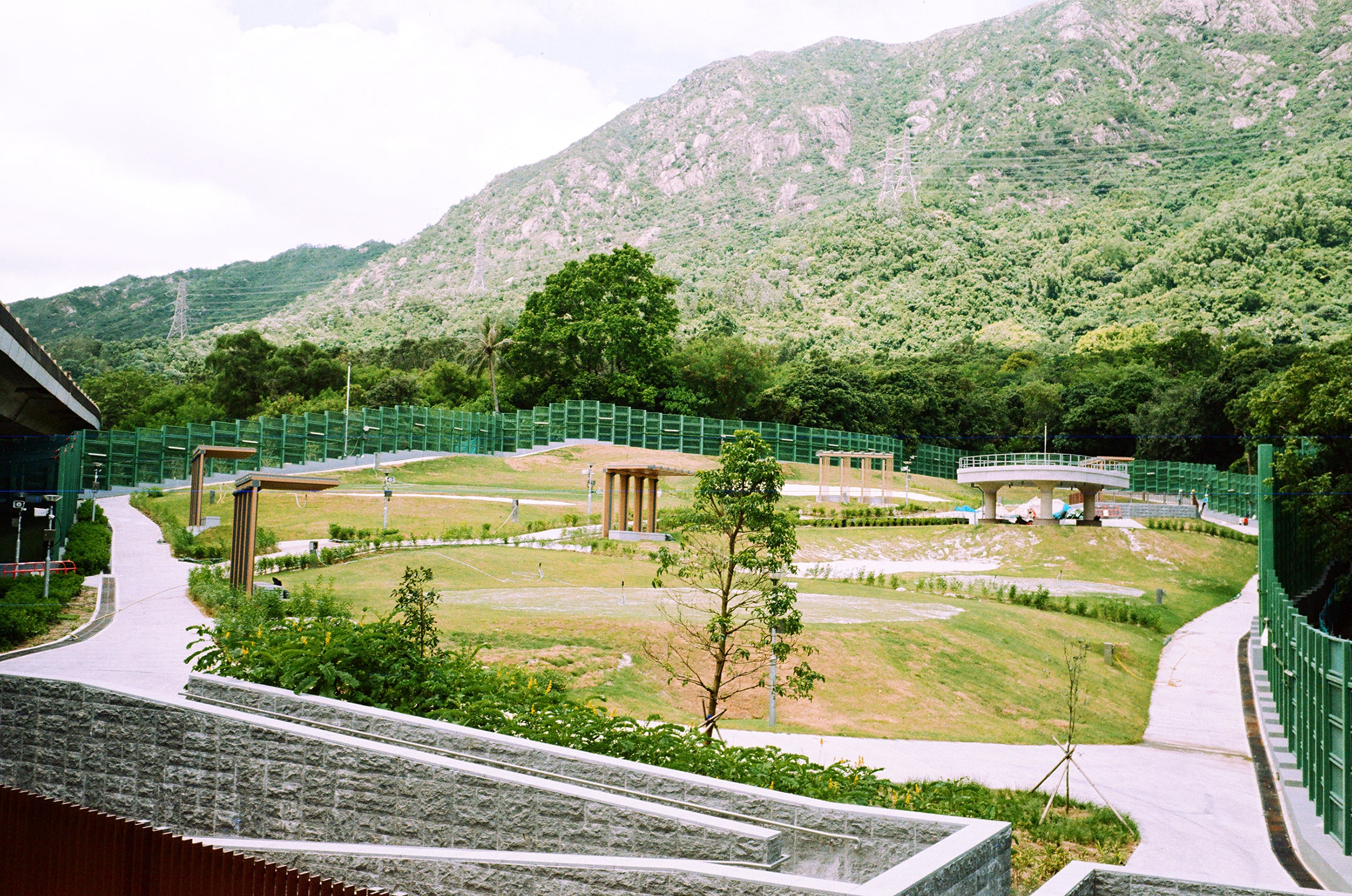 慢曝 T5SWF hana 夏の情熱 C-41 135彩色負片菲林 Color Negative film 感光度Iso:100 (DX Coded) 24EXP
