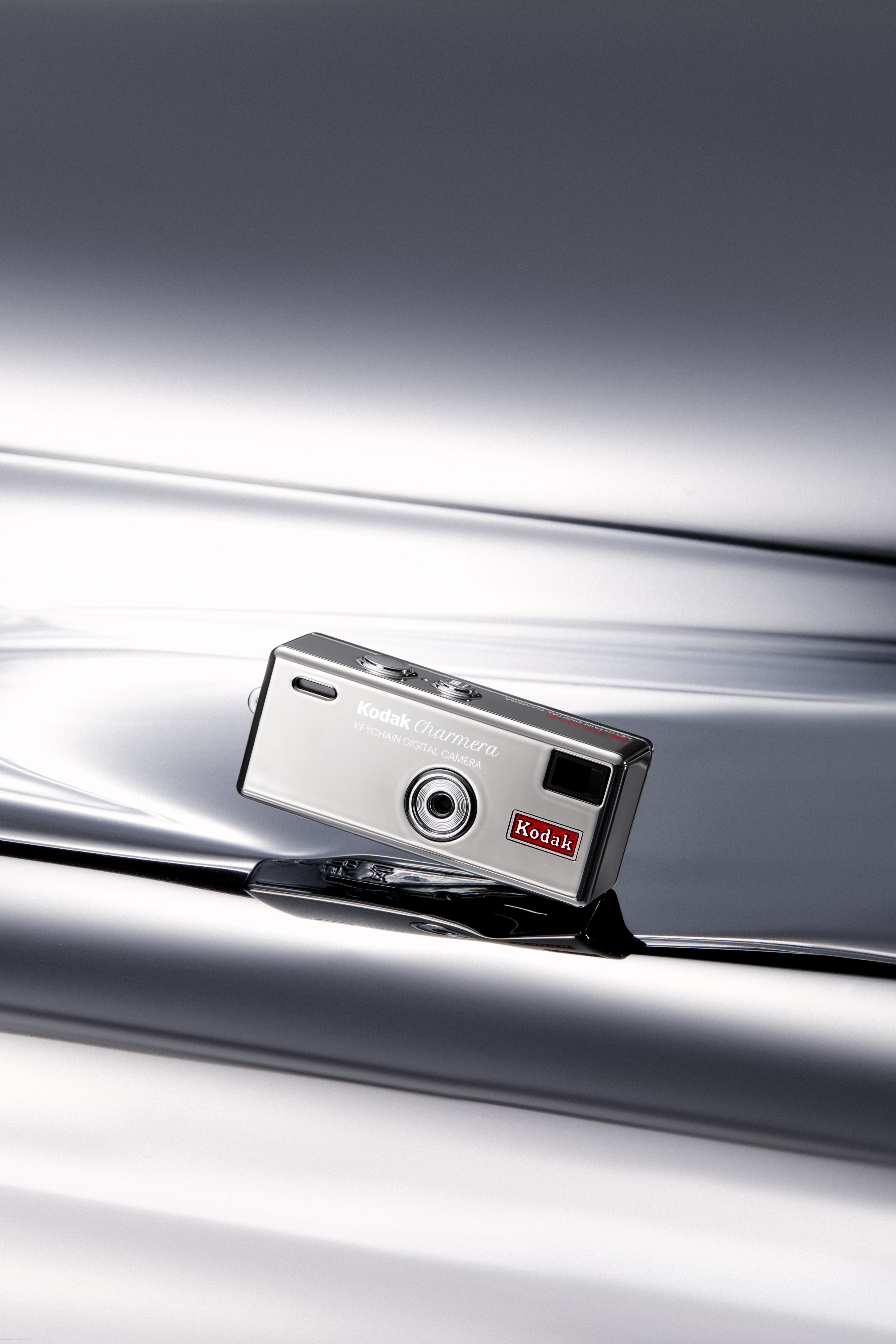 柯達 KODAK Charmera Millennium (2000) Edition 鑰匙圈數位相機盲盒 Digital Keychain Camera